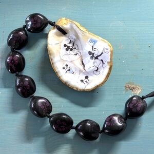 Mickey Mouse handcrafted worry beads or decor oyster shell 3.5x2.5